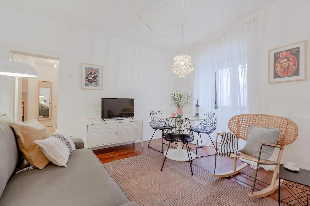 Typical Alfama Apartment, By Timecooler Lisbona Portogallo